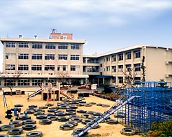 ����E�����E�����{�݁@�ʐ^06